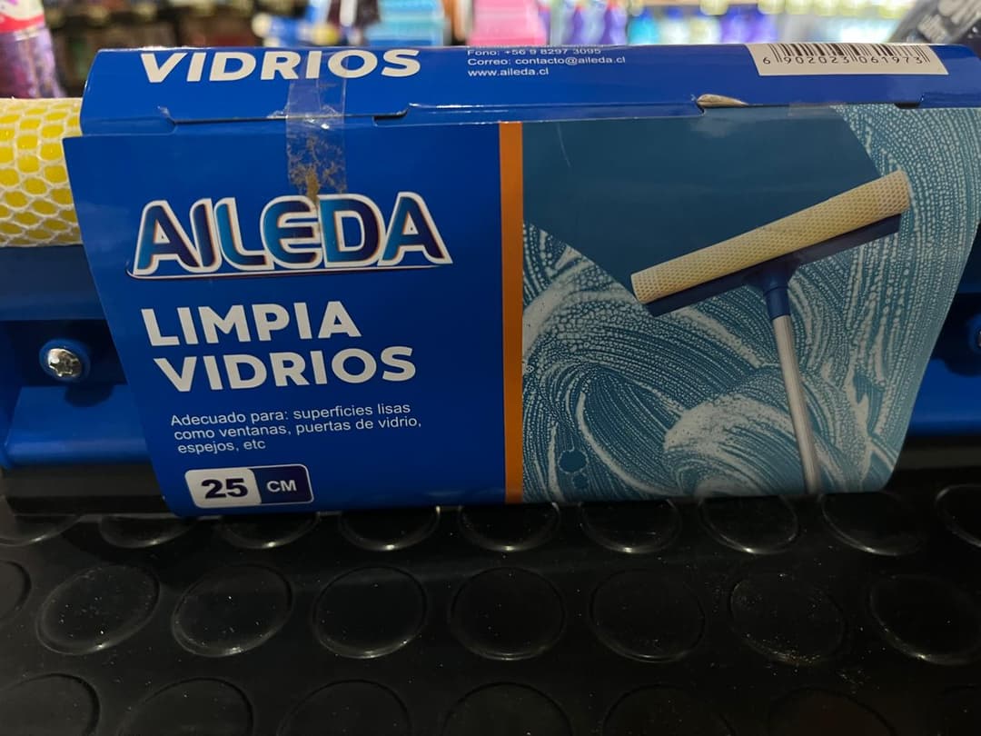 LIMPIADOR DE VIDRIOS AILEDA C/MANGO